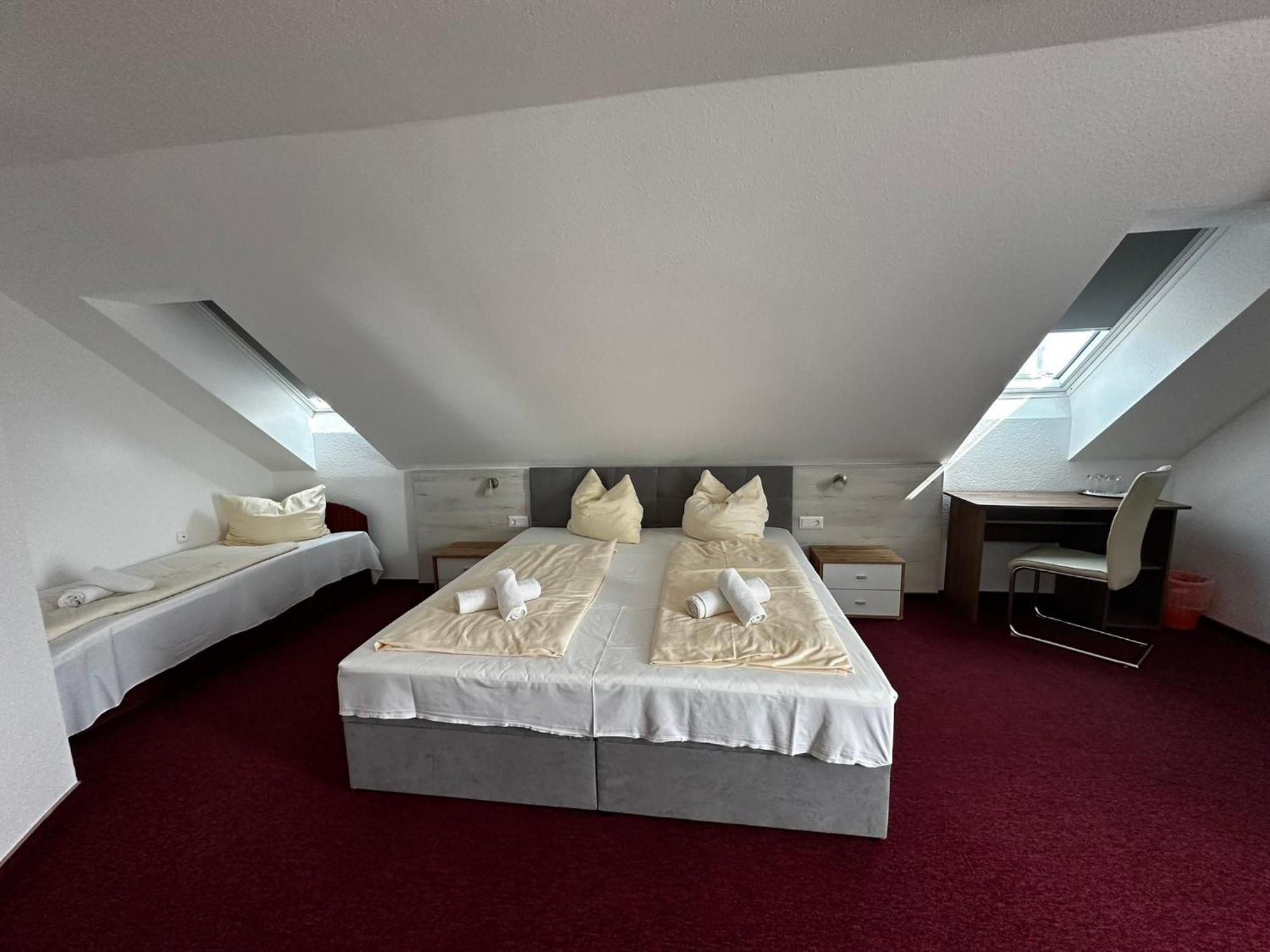 Polgármester Étterem és Panzió Fertőszéplak Extérieur photo